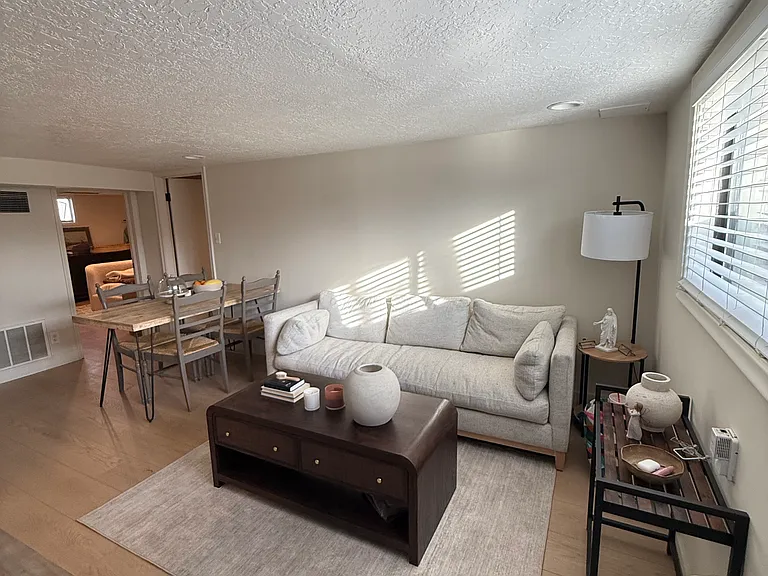 1819 E Parleys Canyon Blvd #BASEMENT — Photo 2