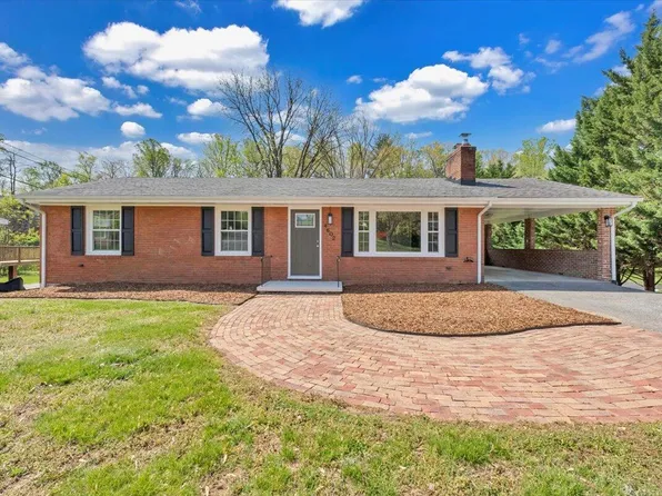 4602 Cresthill Dr, Roanoke, VA 24018