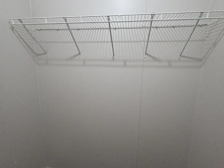 MASTER BEDROOM CLOSET