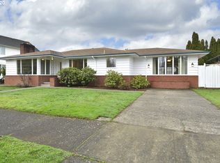2305 SE 98th Ave, Portland, OR 97216