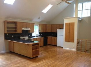 180 Lakewood Dr, Greenville, SC 29607