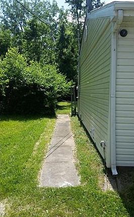 4th image of 502 N 81st St