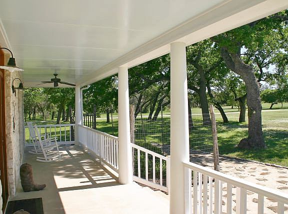 5th image of 1158 Paradise Ranch Rd