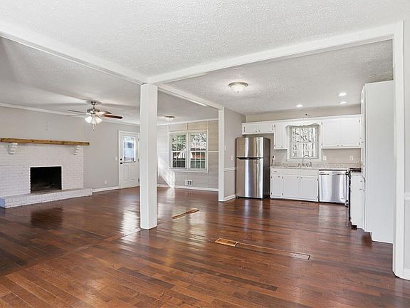 5th image of 4716 Cheri Lynn Rd NW