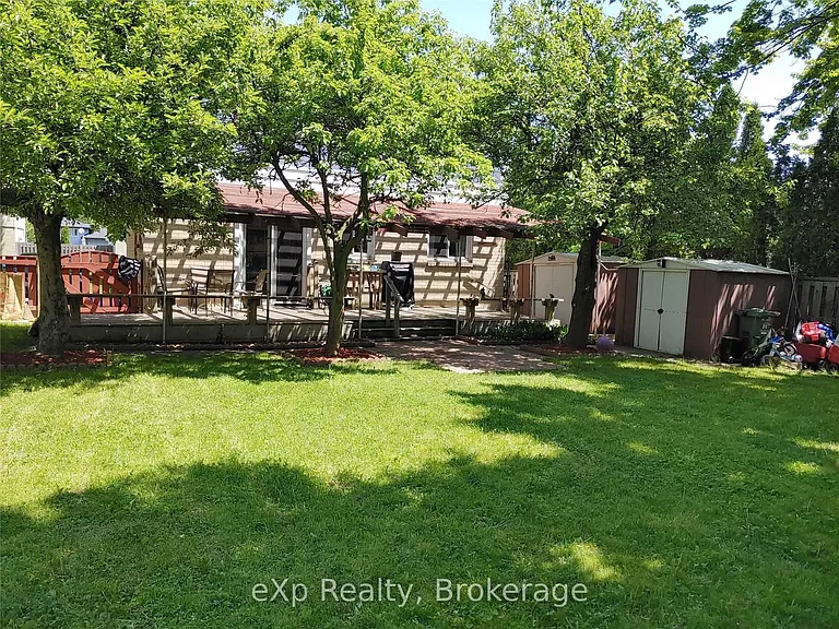 96 Larch St #UPPER — Photo 25