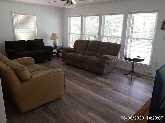 4th image of 387 Ferry Hill Trl