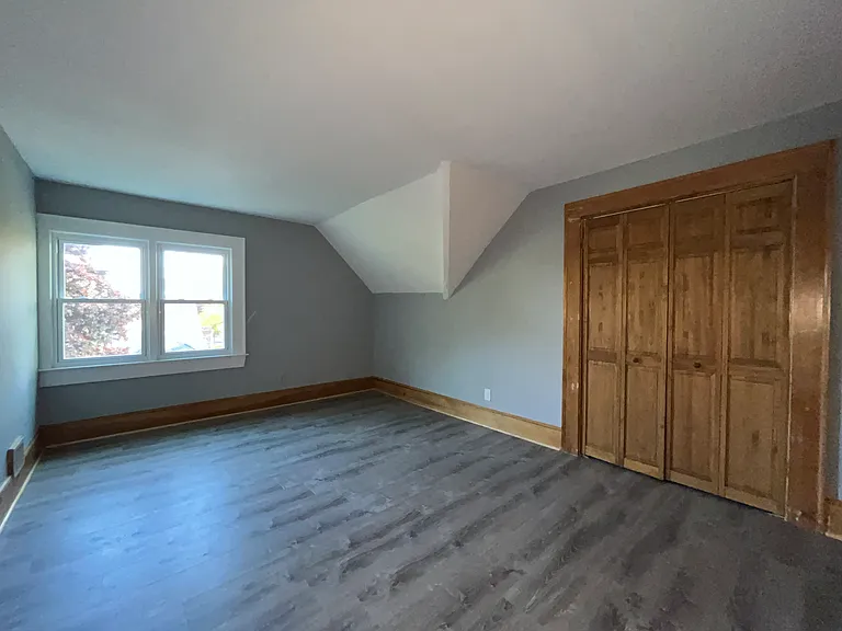 551 Townsend Ave #3 — Photo 5