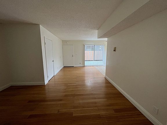 3rd image of 319 N Market St APT 105