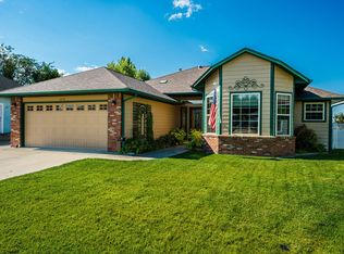 1719 N Heights Cir, Sheridan, WY 82801