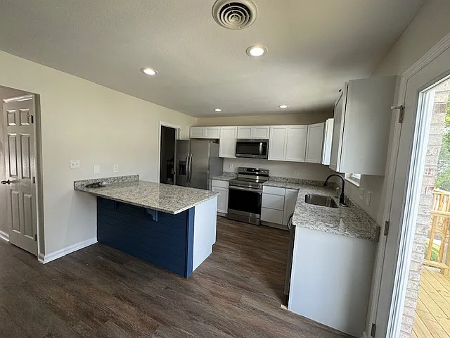 119 E Inskip Dr #F — Photo 8