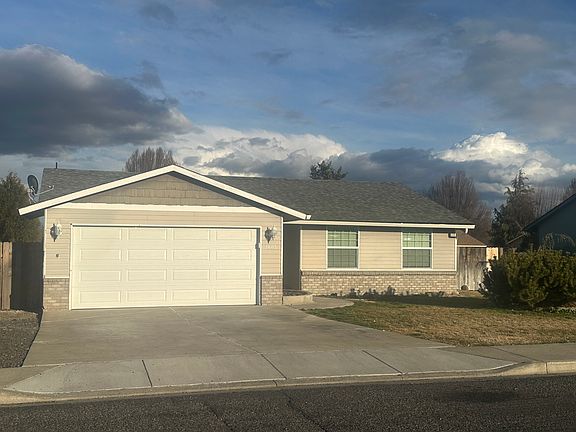 2nd image of 1603 S 74th Ave