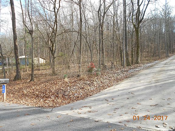3rd image of 139 Sunset View Dr