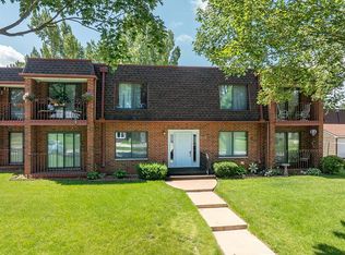 515 Crimson Dr NE APT 15, Cedar Rapids, IA 52402