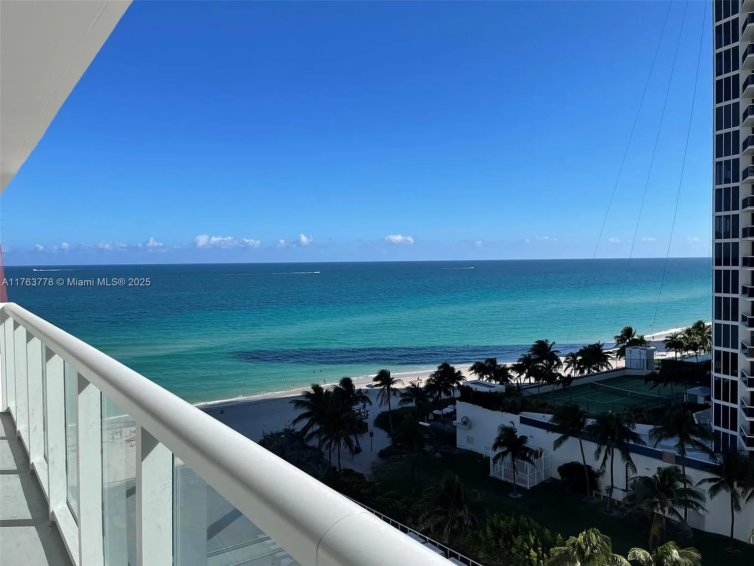 The Aventura Beach Club C — Photo 3