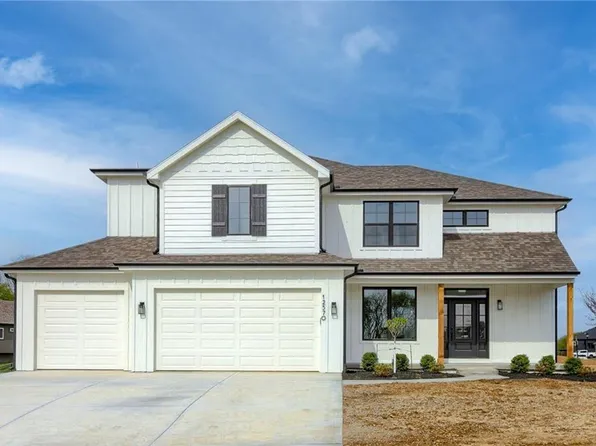 12910 N Champanel Way, Platte City, MO 64079