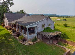 163 Roudabush Ln, Churchville, VA 24421