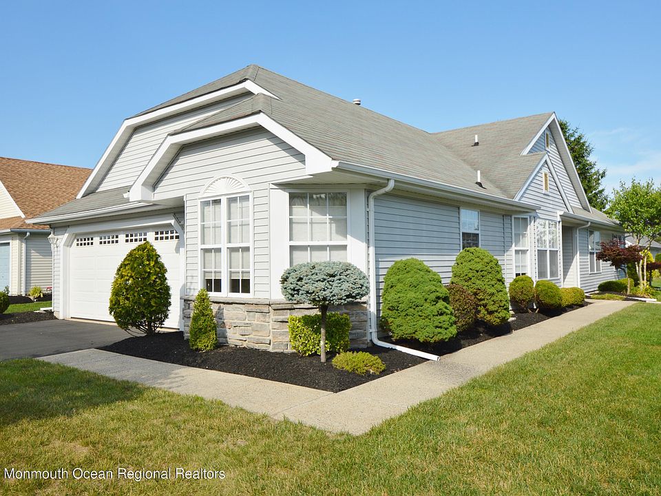 1st image of 3612 Vicari Ave
