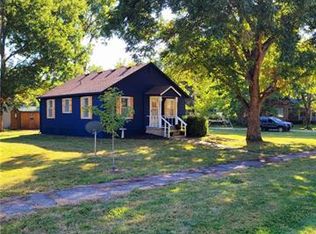 200 E Park St, Pleasanton, KS 66075