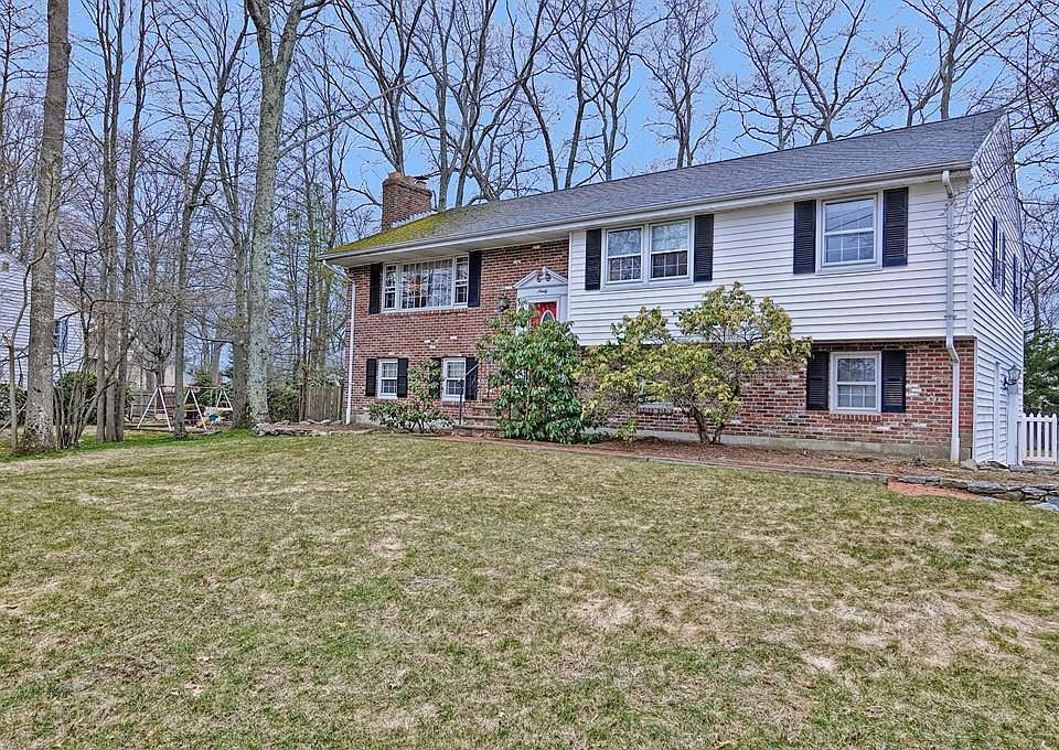 90 Highland St, Milford, MA 01757 Zillow