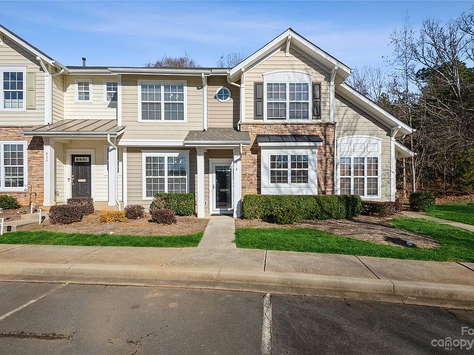 1st image of 813 Lacebark Dr