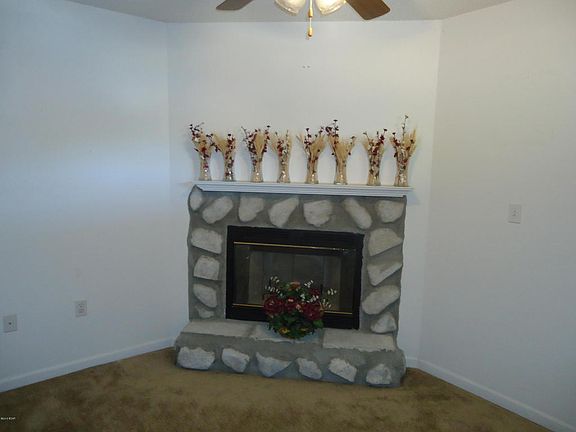 5th image of 3330 Valley Oaks Dr