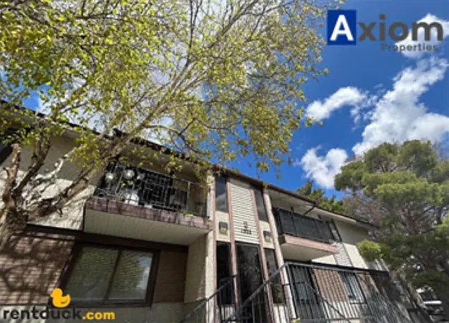 Fairway Estates Condominiums — Photo 17