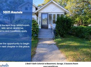 5021 Anatole St, Grosse Pointe, MI 48236