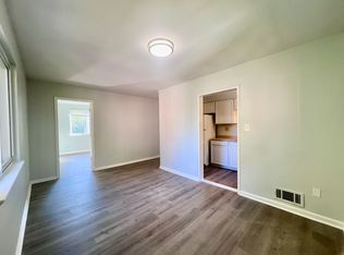 2600 S Eads St #3A, Arlington, VA 22202