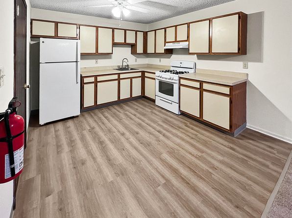 2510 Belmar Blvd APT J-18