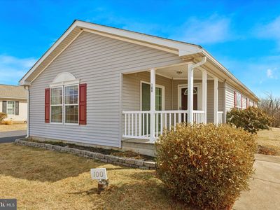 100 Random Rd, Douglassville, PA, 19518