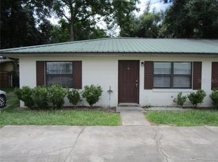 910 S Center St APT 9, Eustis, FL 32726