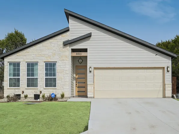 5601 San Jacinto Dr, Granbury, TX 76048