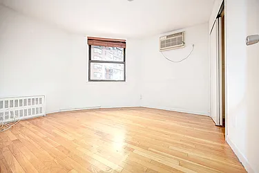 Rented by Urbane Brokerage