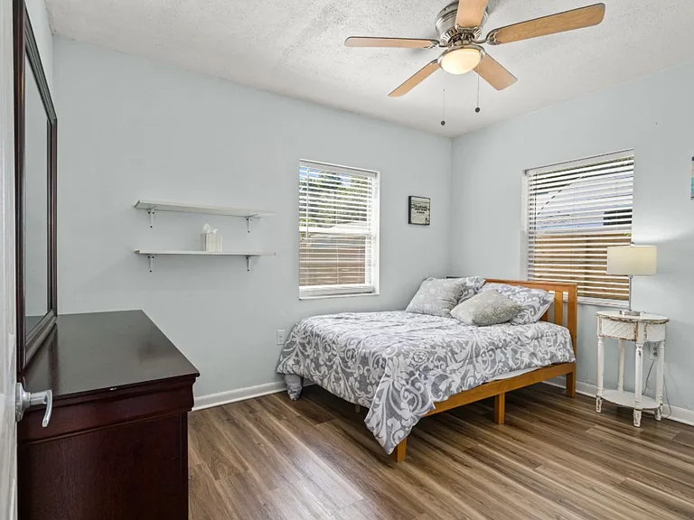 1539 Santa Anna Dr — Photo 19