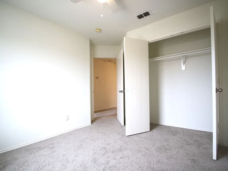 5036 Diaz Ave — Photo 15