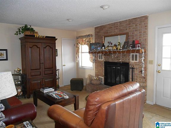 5th image of 2171 Highway 48 E