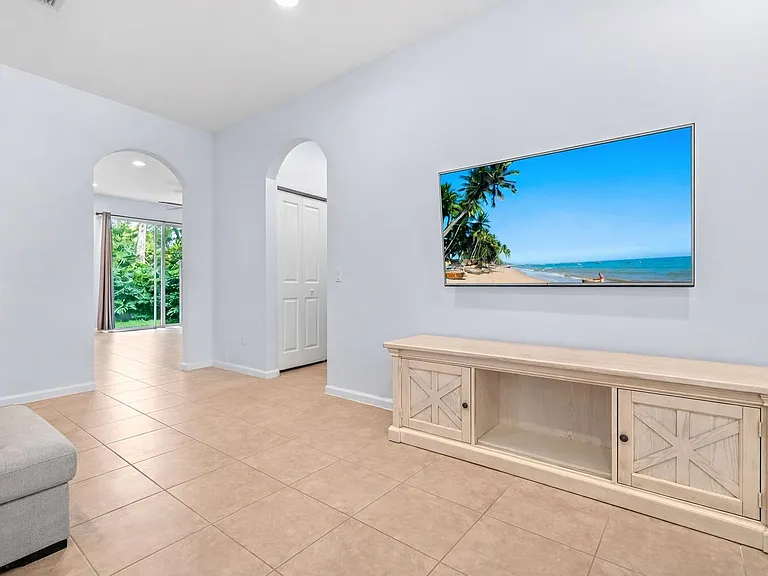 7221 Briella Dr — Photo 13