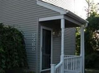 8368 NW Barrybrooke Dr, Kansas City, MO 64151