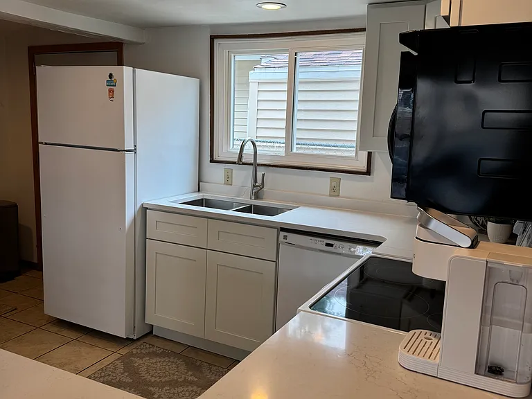 100 S Lakeview Dr — Photo 10