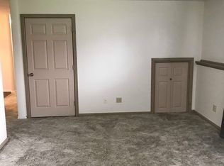 15 Penny Ln APT B, Butte, MT 59701
