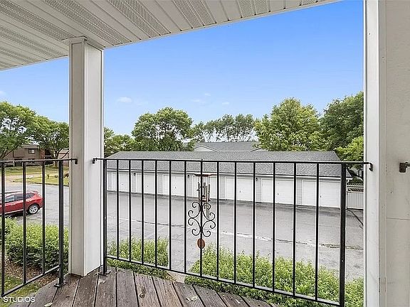 3rd image of 1256 49th St Unit 8