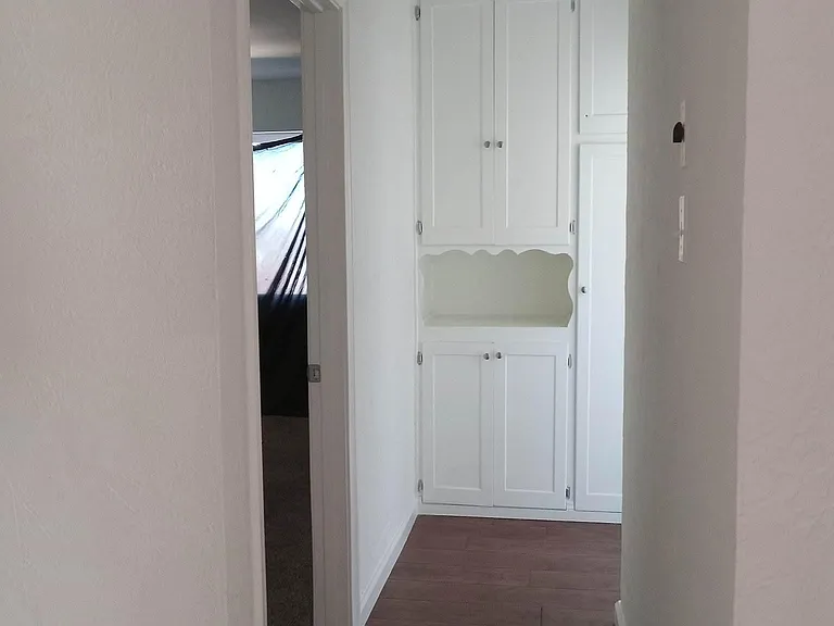 1211 Flora St — Photo 4