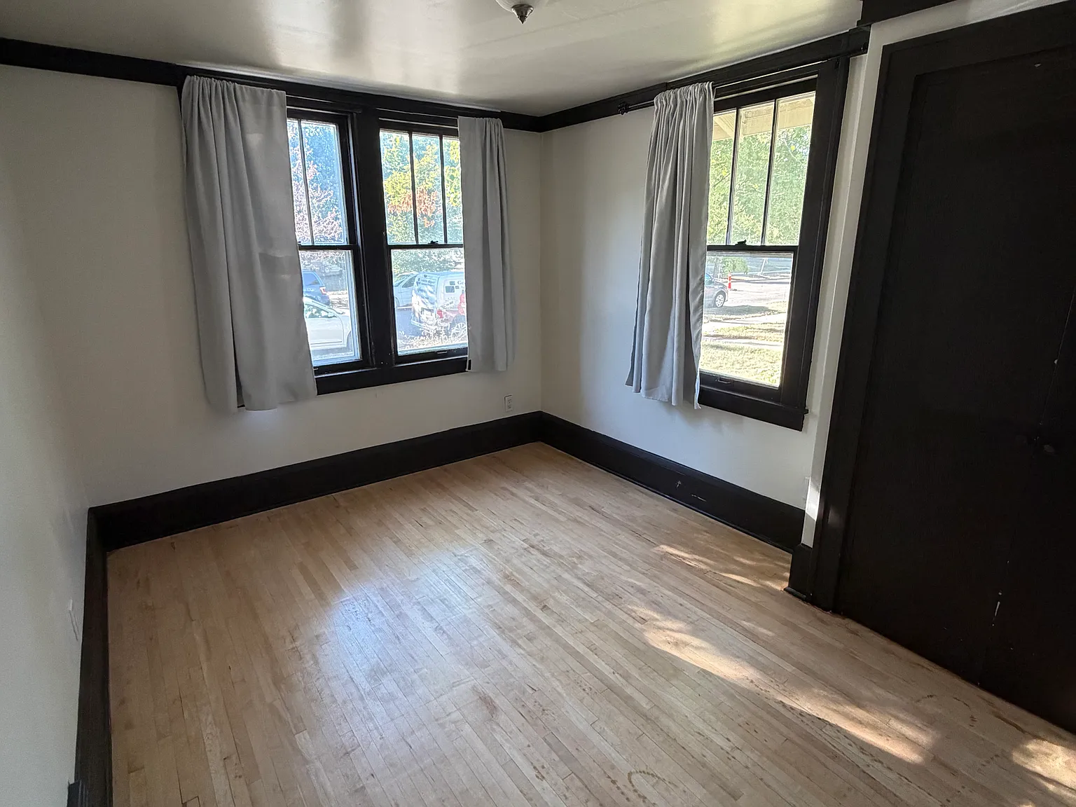 4 bed, 1472 sqft, $2,150 — Photo 3