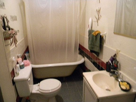 5th image of 597 Buckley St