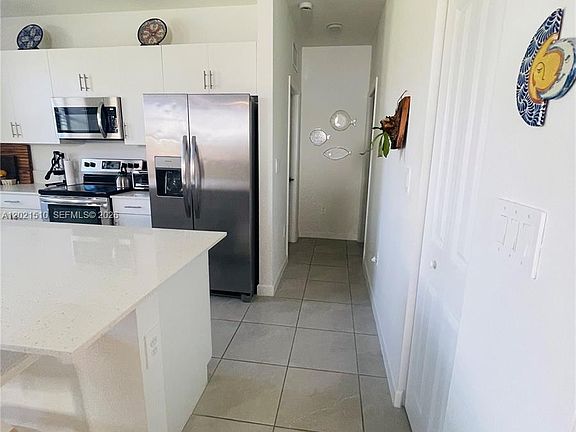 4th image of 11942 SW 239th St