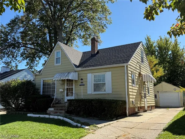 5931 Traymore Ave, Brooklyn, OH 44144