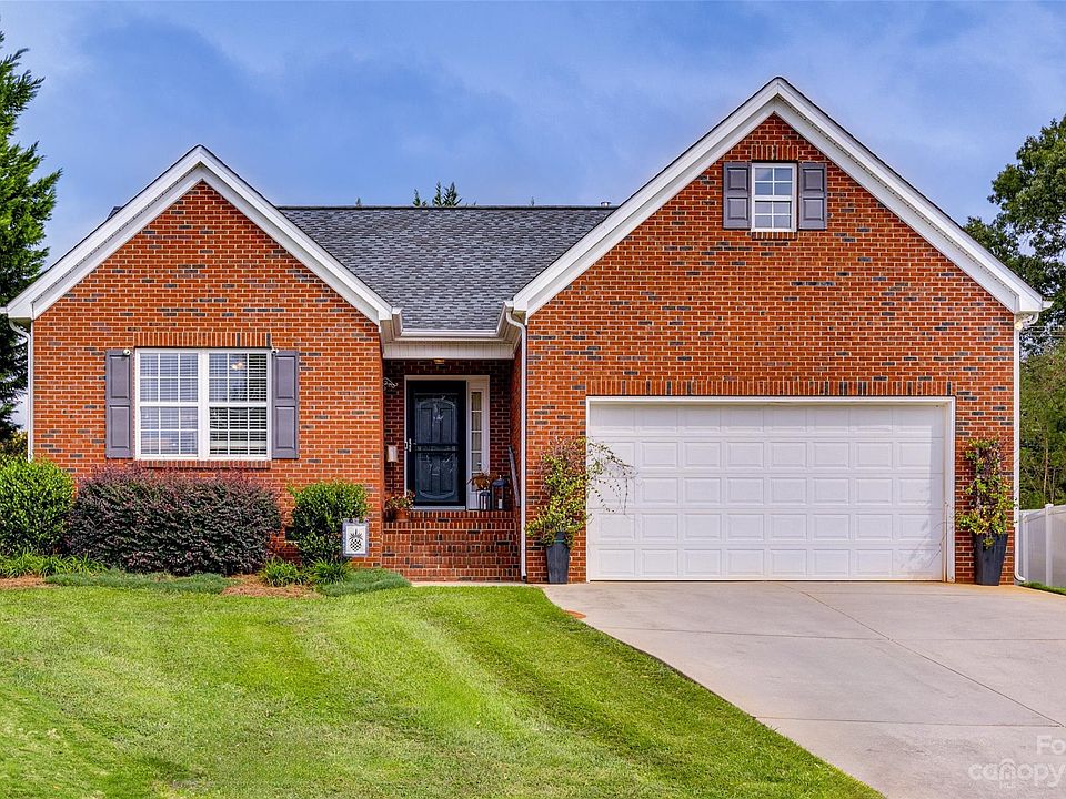 1st image of 2083 Egret Ct