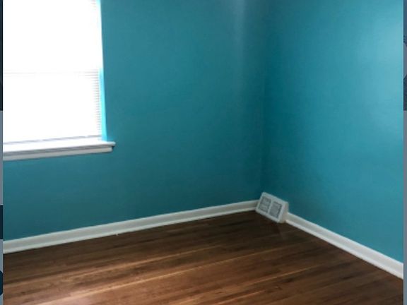 3rd image of 7252 Mansfield Ave #1