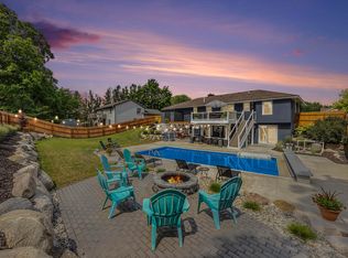 1440 Chevelle Dr, Jenison, MI 49428