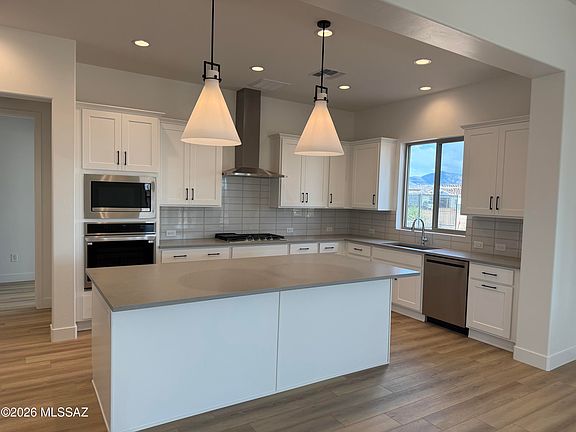 2nd image of 62103 E Copper Basin Way